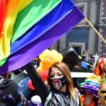 Los trabajadores LGBT en EE.UU. ganan un 10 % menos que la media