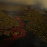 Volcán de Ecuador continúa su actividad eruptiva en isla de Galápagos