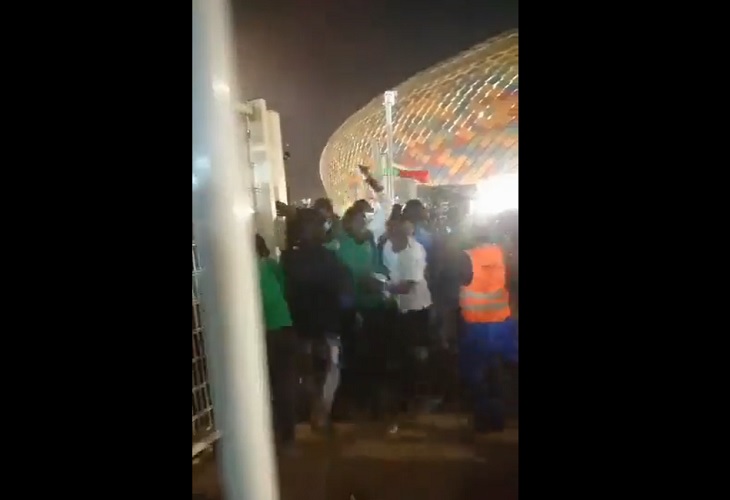 6 muertos deja avalancha en estadio de Yaundé, en previa Camerún-Comoras