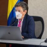Claudia López se burla de memes por #NayibeStyle y su frase de vender el carro