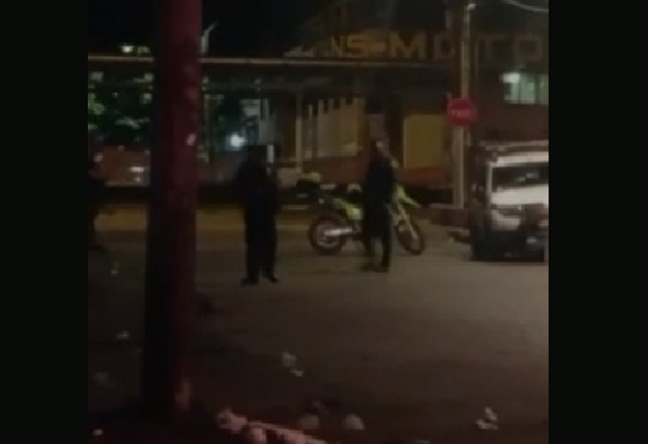 Explota granada en un local de mecánica en la carrera 15 con 22, en Cali