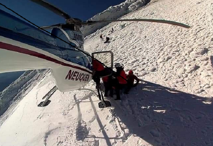 Muere una montañista que cayó por la ladera del volcán Lanín