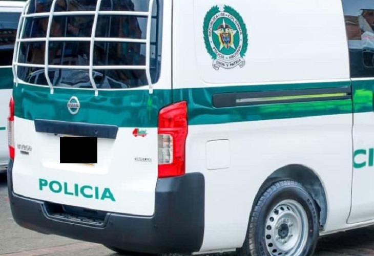 Horror en Manizales: Encuentran cadáveres de gemelos en un basurero ---Un detenido abusó de una mujer en una patrulla de la policía en Envigado