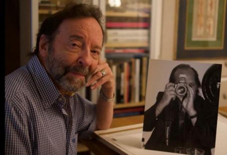 El veterano fotógrafo René Robert murió congelado en una calle de París