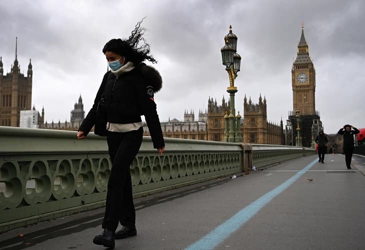 Alerta roja en Londres y otras zonas de Reino Unido ante la entrada de Eunice