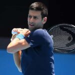 Djokovic dice estar dispuesto a sacrificar torneos antes que vacunarse