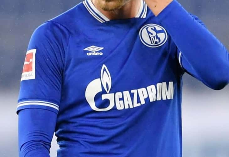 El Schalke retira de su camiseta la publicidad del consorcio ruso Gazprom
