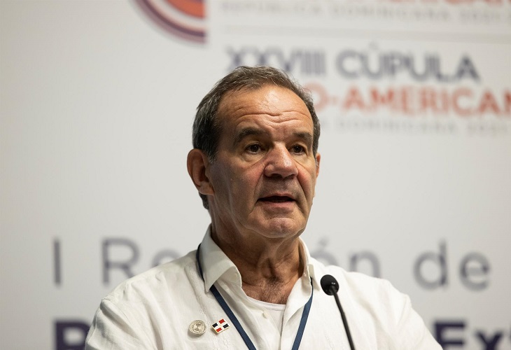 El canciller chileno renuncia tras las críticas por su ausencia en la crisis migratoria