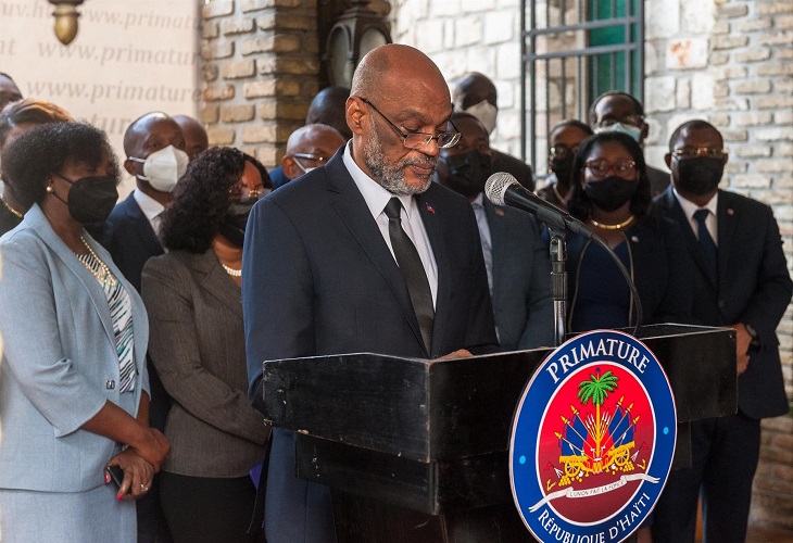 Henry se aferra a la jefatura de Gobierno en Haití ante el desafío opositor