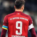 Lewandowski homenajea a Ucrania: "No puedo fingir que no pasa nada"