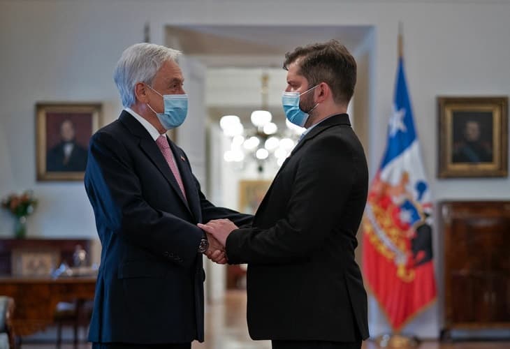 Migración y violencia marcan la primera reunión entre equipos de Piñera y Boric