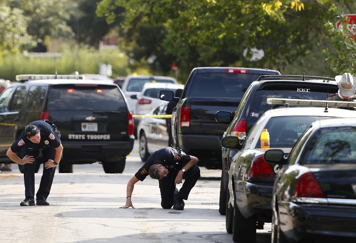 Mueren estudiante y dos policías en tiroteos en colegio y universidad de EEUU