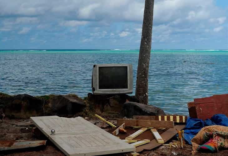Tonga recupera las comunicaciones tras la reparación de un cable roto por el tsunami