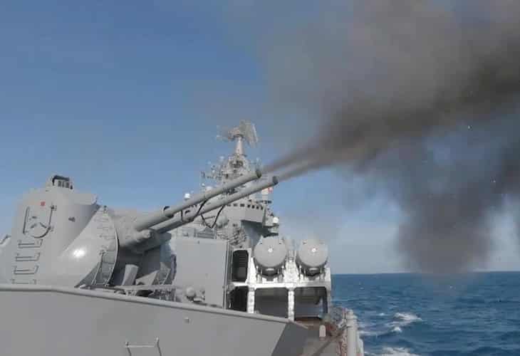 Un buque de bandera de Panamá es golpeado por un misil en Ucrania