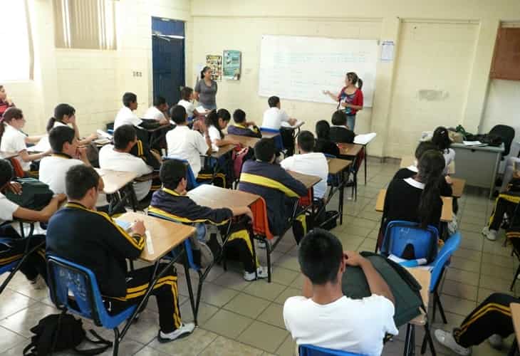 Un experto advierte de la creciente desafección de los jóvenes hacia la escuela