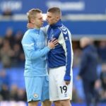 Zinchenko y Mykolenko, lágrimas de guerra en Goodison Park