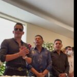Binomio de Oro le canta Niña Bonita a Vita Aranda