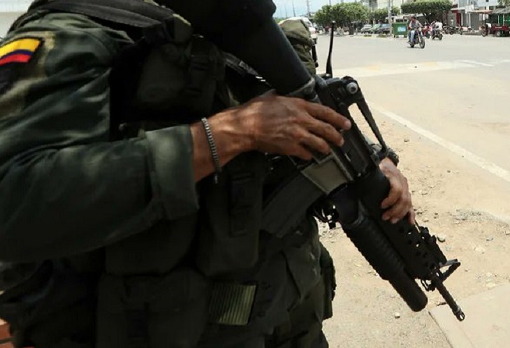 Muere un civil en medio de un ataque a la policía en Puerto Libertador