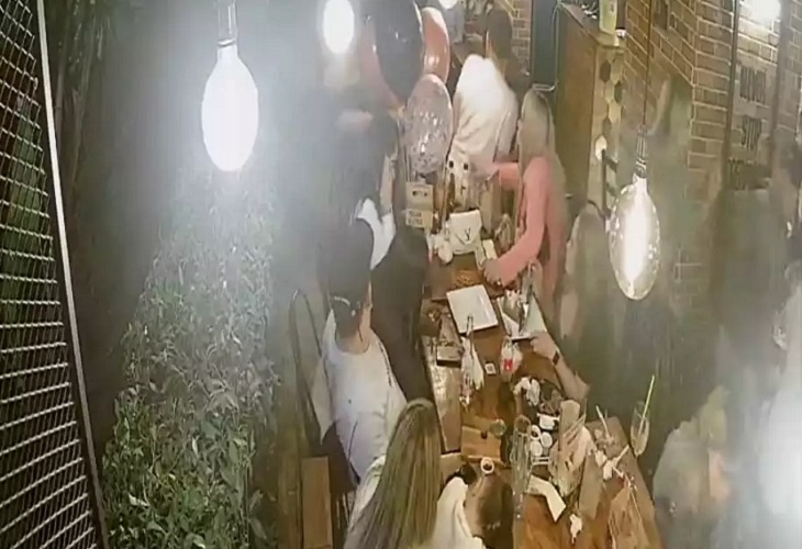 Robo masivo en restaurante de la carrera 70 de Medellín