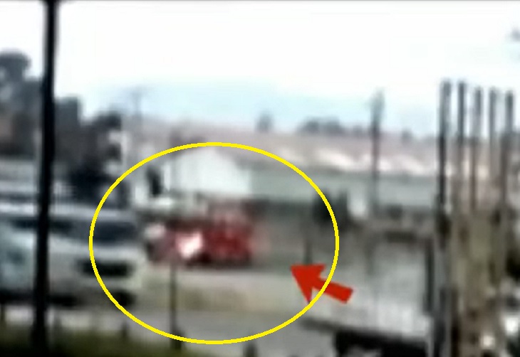 Video del momento en que Egan Bernal se accidenta contra bus
