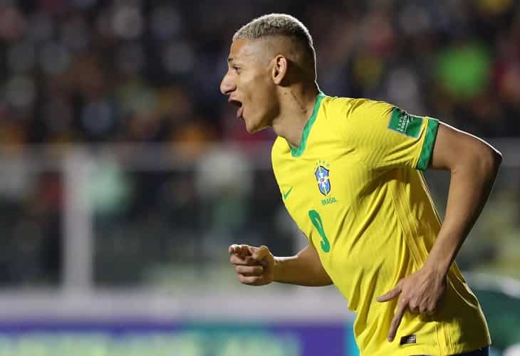 Brasil finaliza invicto la eliminatoria y golea a Bolivia en La Paz