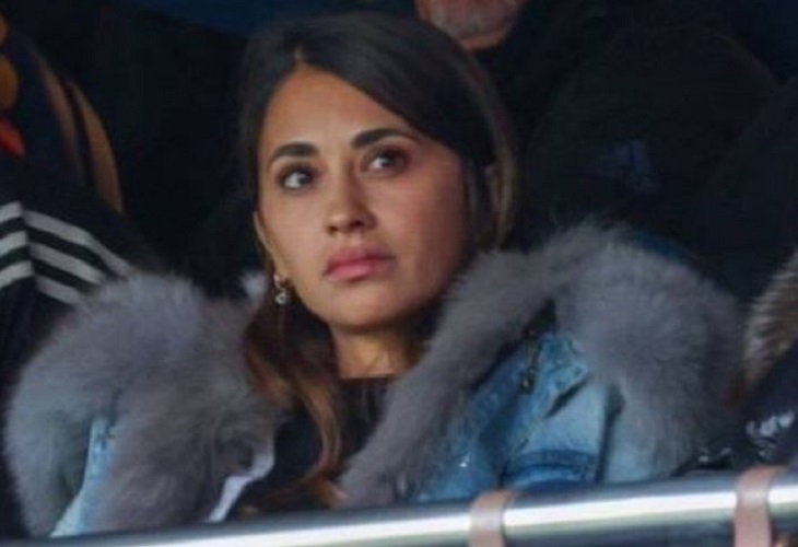 Muestran la cara de tristeza de Antonela Roccuzzo ante silbidos a Messi en París