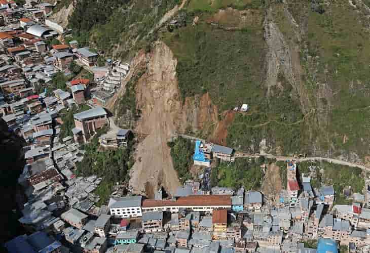 Ascienden a cuatro los fallecidos en el derrumbe al norte de Perú