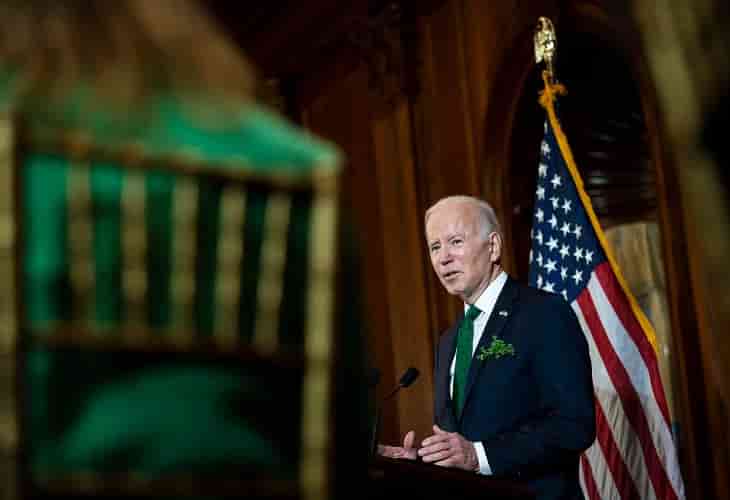Biden eleva el tono contra Putin y le llama dictador asesino
