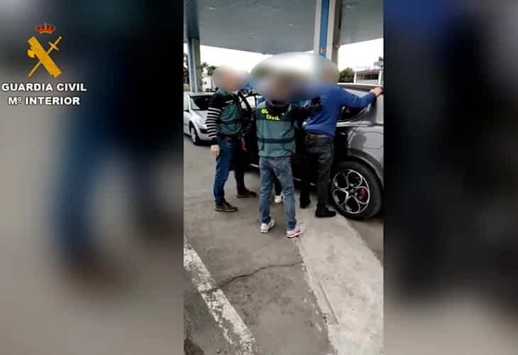 Detenido por desvalijar a una familia ucraniana que huía en coche de la guerra