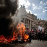 Detenidos y medidas de seguridad tras los disturbios en el Congreso en Argentina