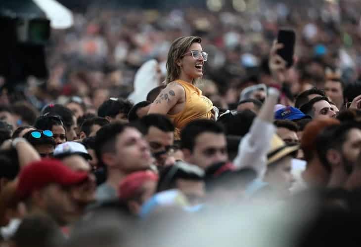 El Lollapalooza arranca en Brasil con clima de fiesta y nostalgia pospandemia