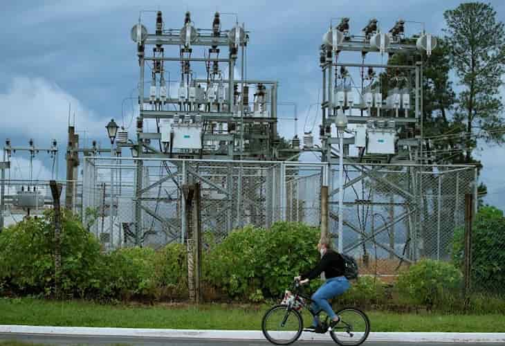 El archipiélago brasileño y Neoenergia avanzan en un plan de movilidad eléctrica