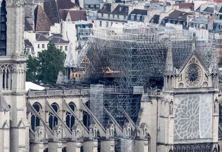 Hallan importantes restos medievales en la reconstrucción de Notre Dame