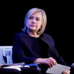 Hillary Clinton da positivo por covid-19 con síntomas “leves