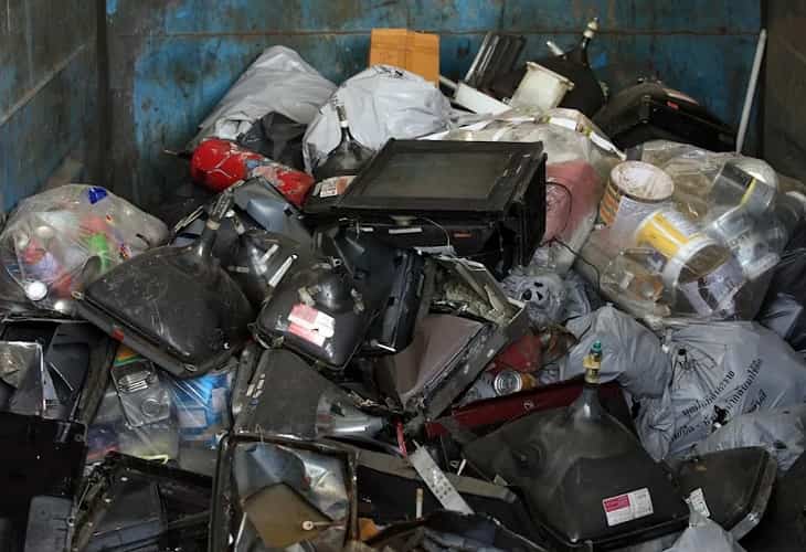 Identifican la red mundial de residuos y los países en riesgo de congestión