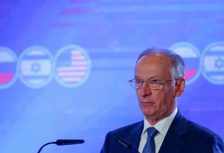 Japón congela activos de más oligarcas rusos y corta envíos a 80 empresas