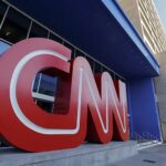 La CNN y Bloomberg también interrumpirán temporalmente su emisión en Rusia