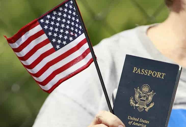 Los pasaportes de EE.UU. tendrán la opción X para personas transgénero y no binarias