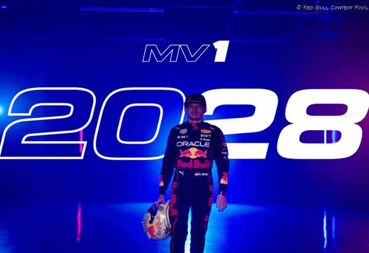 Max Verstappen renueva con Red Bull hasta 2028