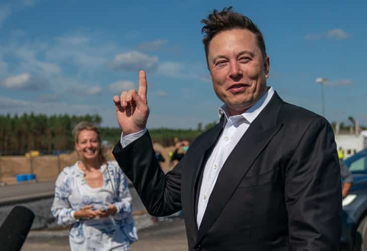 Musk se enfada con Biden por citar a Ford y GM pero no a Tesla en su discurso