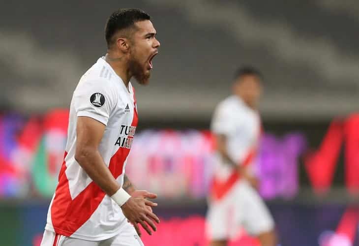 River Plate logró un ajustado triunfo ante San Lorenzo y asume el liderato
