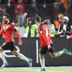 Salah se impone a Mané y acerca a Egipto al Mundial