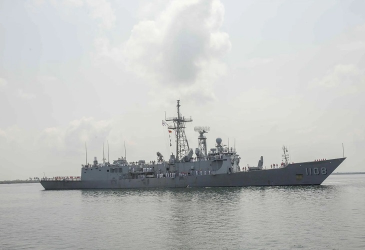 Taiwán confirma buque militar chino en el Estrecho antes de reunión Xi-Biden