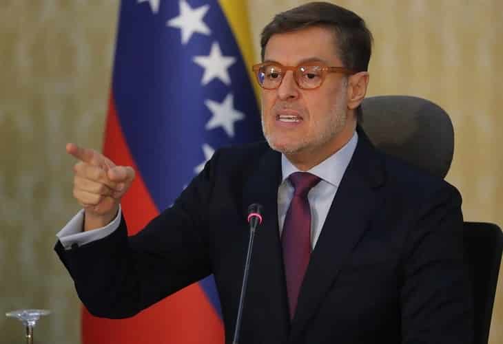 Venezuela recibe 69 toneladas de medicamentos de China