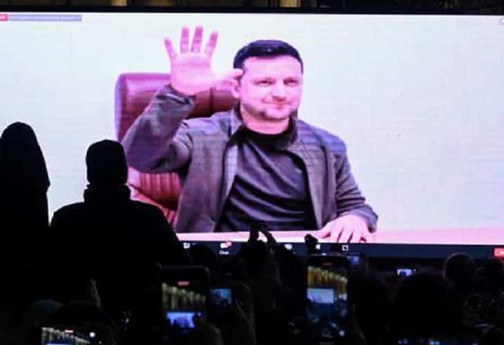 Zelenski critica a la OTAN por no imponer zona exclusión aérea sobre Ucrania