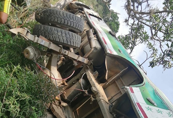 Suben a 6 los niños muertos por accidente de bus escolar en vía Laguna de Ortices