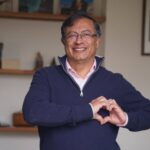 La serie de Netflix que le gustó a Petro y que le recordó el peligro del fascismo-Petro recomienda vender el voto, pero que se lo terminen dando a él