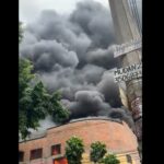 Bodega sufre incendio en el sector El Chagualo de Medellín
