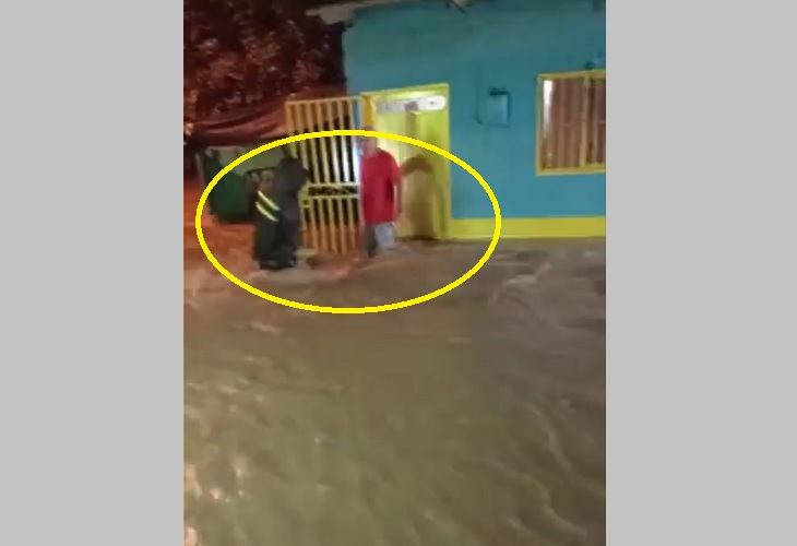 Varios barrios de San Carlos, Antioquia, se inundaron tras aguacero nocturno