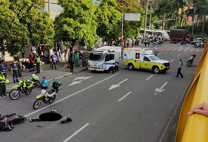 Muere motociclista en accidente en la Avenida del Ferrocarril, centro de Medellín